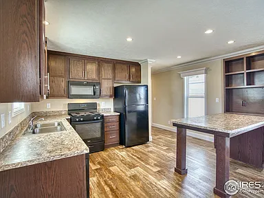 af142e38a2dd2850e29b239ee91937a6-cc_ft_384