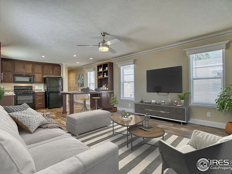 c2c7ef0f58a26eab60368f878149c3fc-cc_ft_768